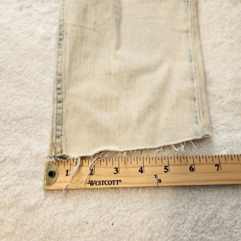 NWD Aeropostale Womens Stretch Mom Jean Cut Off Light Wash High Rise Size 10 - Picture 16 of 16